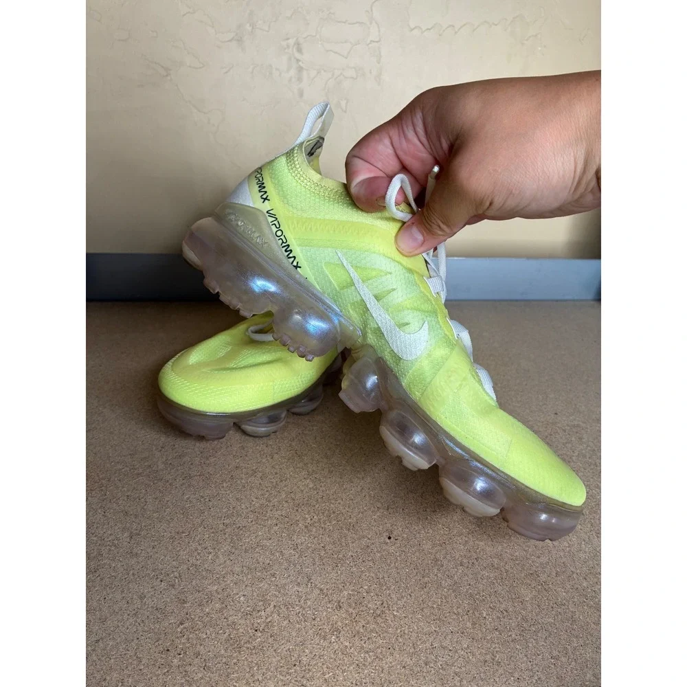 Nike Air VaporMax 2019 Barely Volt Spruce Fog AR6631-700 Mens Running Shoes